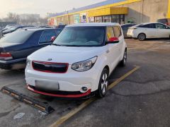 Фото авто Kia Soul EV