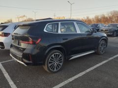 Photo of the vehicle BMW X1