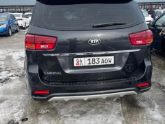 Сүрөт унаа Kia Carnival