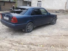 Сүрөт унаа Mercedes-Benz C-Класс