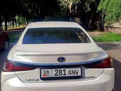 Сүрөт унаа Lexus ES