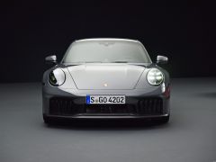 Photo of the vehicle Porsche 911