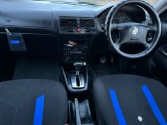 Сүрөт унаа Volkswagen Golf