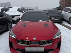 Фото авто Kia Stinger