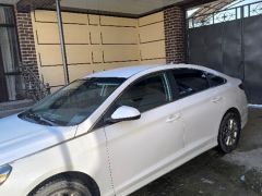 Photo of the vehicle Hyundai Sonata