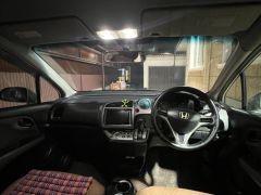 Сүрөт унаа Honda Stream