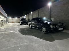 Photo of the vehicle Mercedes-Benz E-Класс