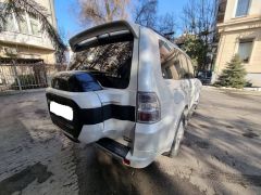 Сүрөт унаа Mitsubishi Pajero