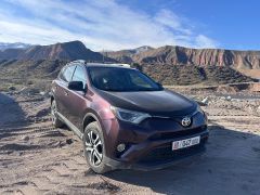 Photo of the vehicle Toyota RAV4