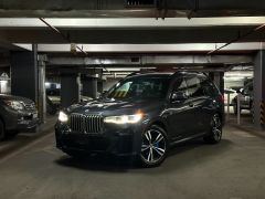 Photo of the vehicle BMW X7