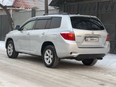 Photo of the vehicle Toyota Highlander