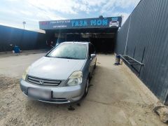 Сүрөт унаа Honda Stream