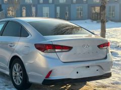 Photo of the vehicle Hyundai Sonata