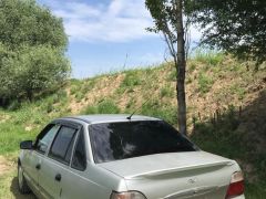 Сүрөт унаа Daewoo Nexia