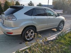 Сүрөт унаа Toyota Harrier