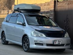 Фото авто Toyota Ipsum