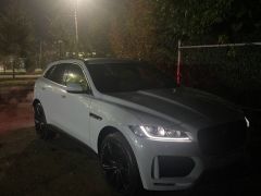 Photo of the vehicle Jaguar F-Pace