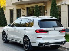 Фото авто BMW X7