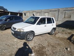 Photo of the vehicle Mazda Demio