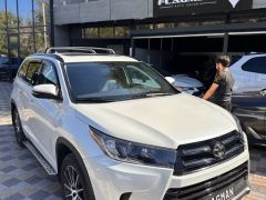 Сүрөт унаа Toyota Highlander