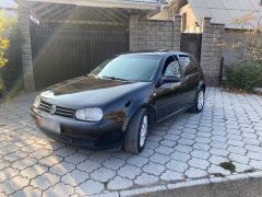 Фото авто Volkswagen Golf