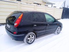 Photo of the vehicle Nissan Almera Tino