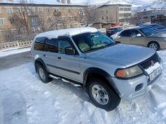 Сүрөт унаа Mitsubishi Montero Sport