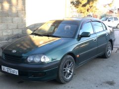 Сүрөт унаа Toyota Avensis