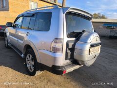 Фото авто Mitsubishi Pajero