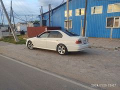 Photo of the vehicle BMW 5 Series