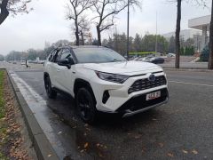 Фото авто Toyota RAV4