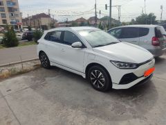 Сүрөт унаа BYD e2