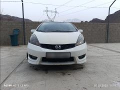 Photo of the vehicle Honda Fit