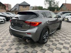 Фото авто Infiniti Q30