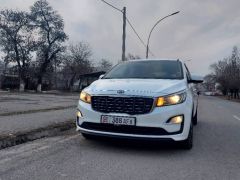 Фото авто Kia Carnival