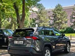 Сүрөт унаа Toyota RAV4