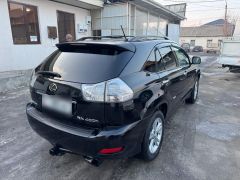 Photo of the vehicle Lexus RX