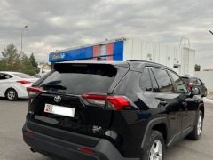 Сүрөт унаа Toyota RAV4