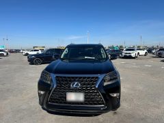 Photo of the vehicle Lexus GX