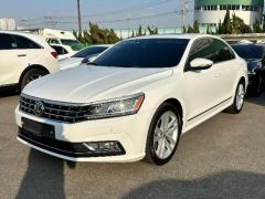 Photo of the vehicle Volkswagen Passat