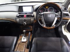 Фото авто Honda Inspire