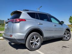 Сүрөт унаа Toyota RAV4