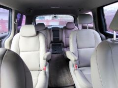 Сүрөт унаа Kia Carnival