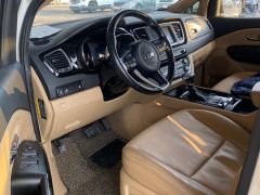 Сүрөт унаа Kia Carnival