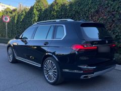 Фото авто BMW X7