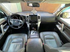 Фото авто Toyota Land Cruiser