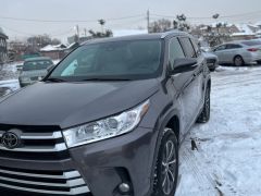 Photo of the vehicle Toyota Highlander