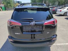 Сүрөт унаа Toyota RAV4