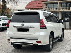 Photo of the vehicle Toyota Land Cruiser Prado