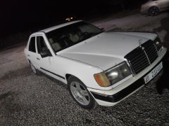 Фото авто Mercedes-Benz W124